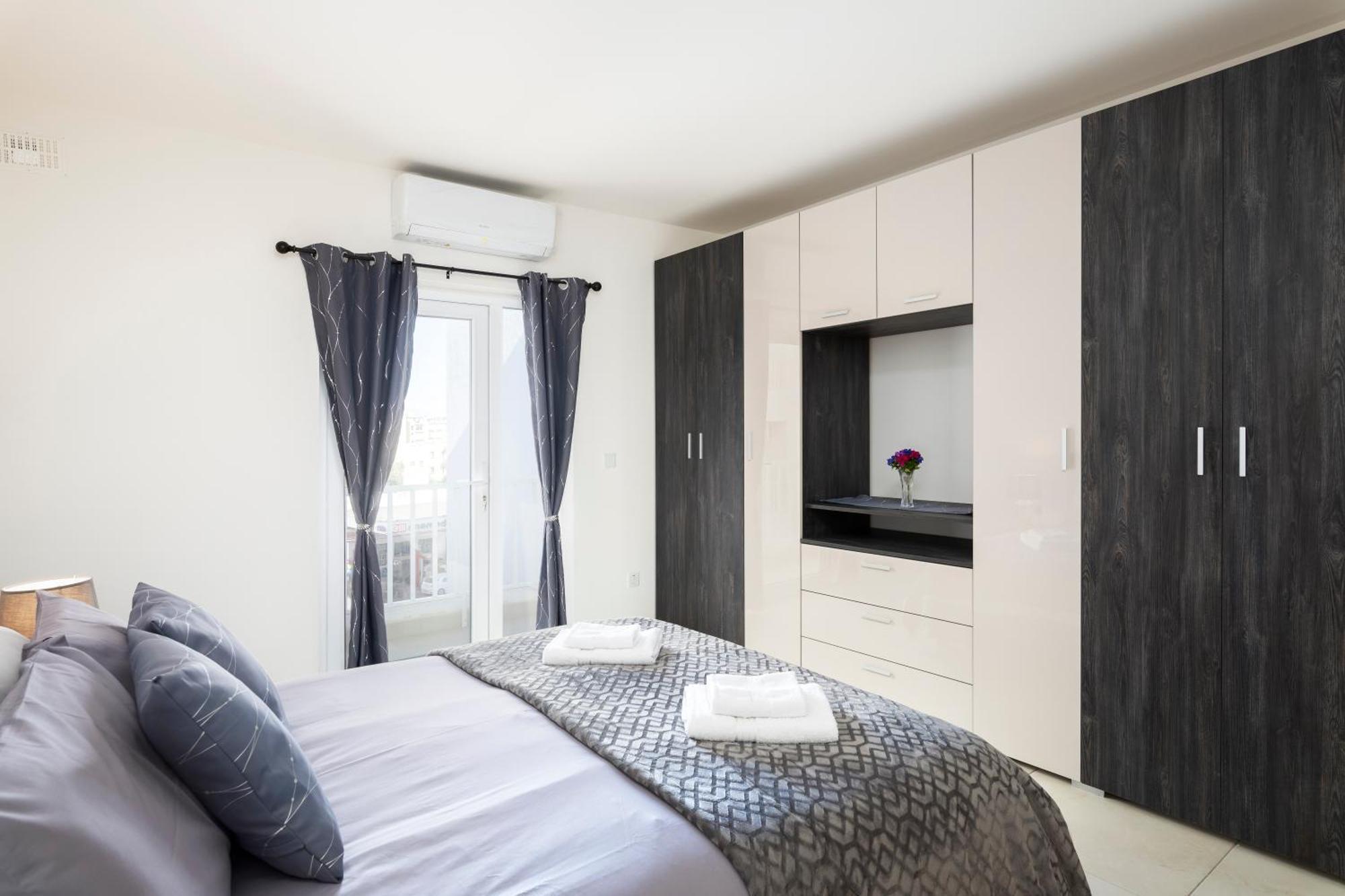 Modern & Spacious 2Br Apartment With Country Views - Close To Xemxija Bay St. Paul's Bay Exterior foto