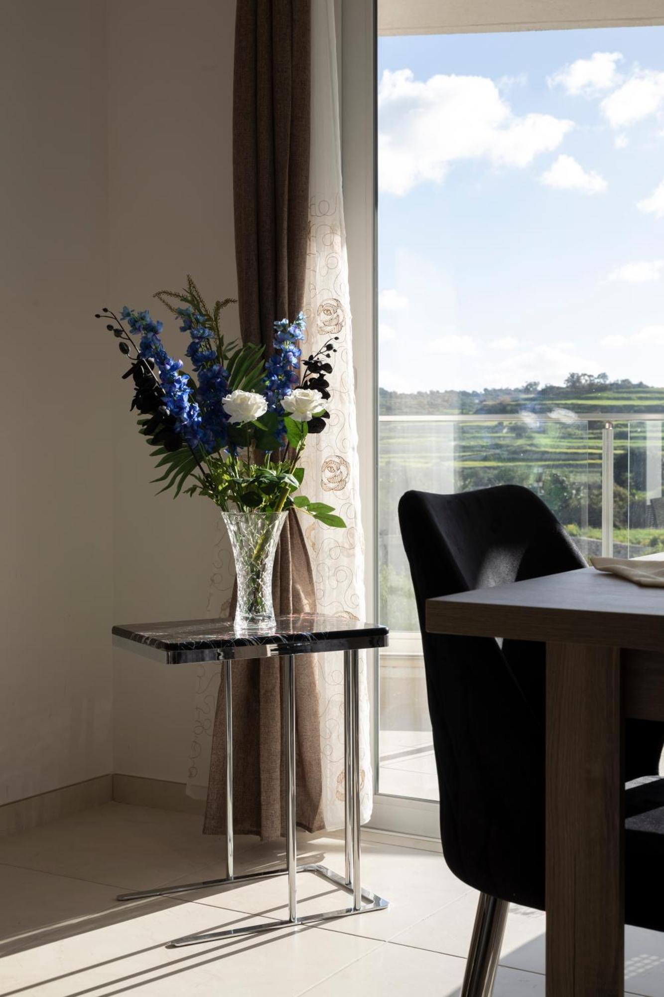 Modern & Spacious 2Br Apartment With Country Views - Close To Xemxija Bay St. Paul's Bay Exterior foto